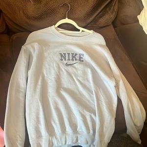 Nike vintage crew neck sweatshirt